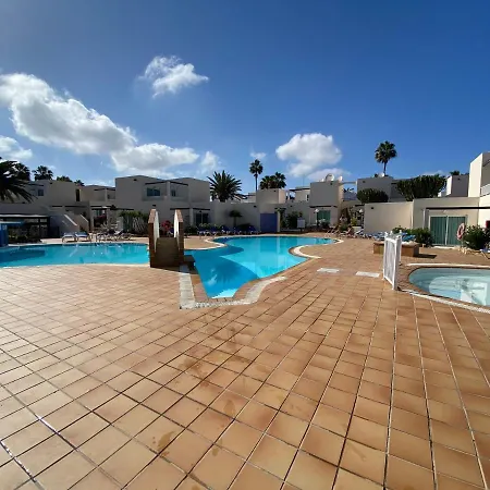 La Marina * Κοραλέχο