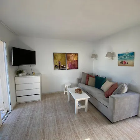Apartamento La Marina *